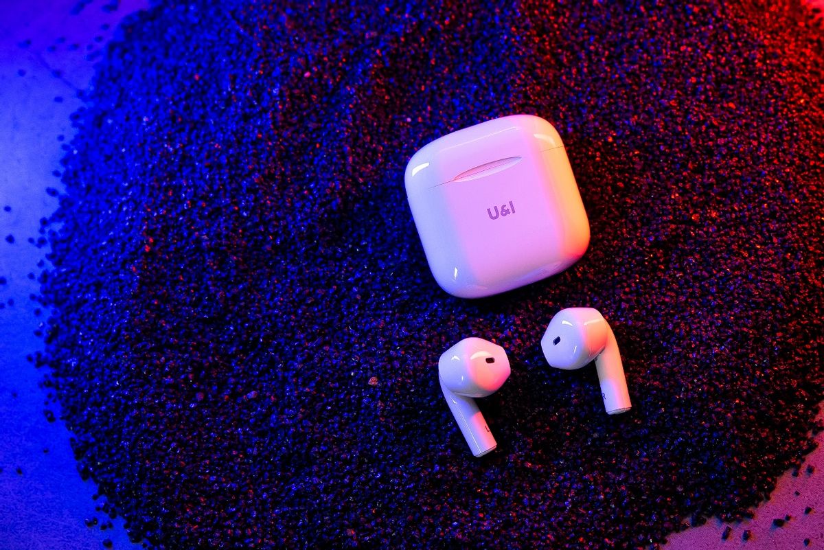 无感佩戴+HiFi音质组合,UI由我Mini上手体验