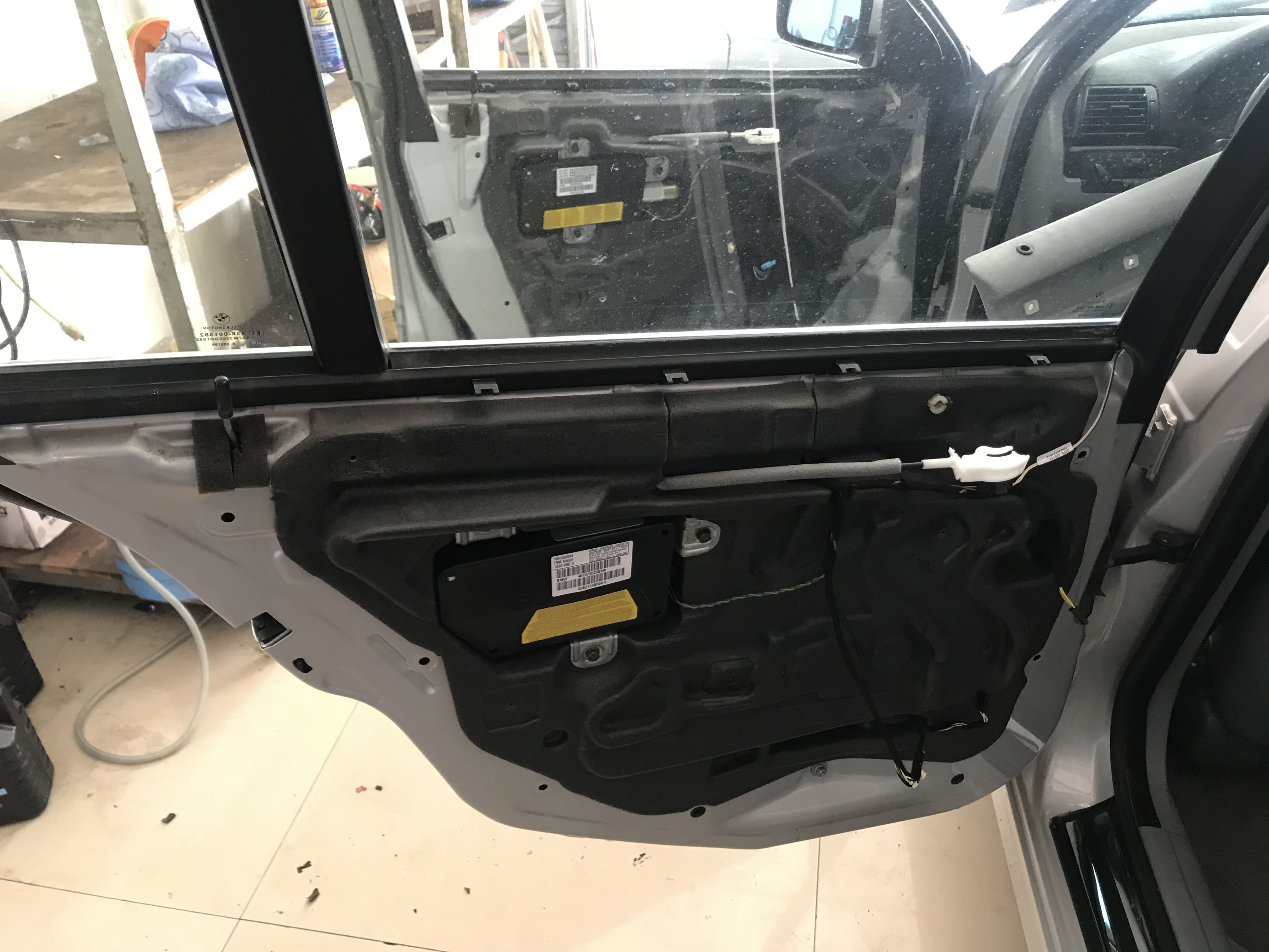 宝马e46325ci测评,宝马e46325i是国几