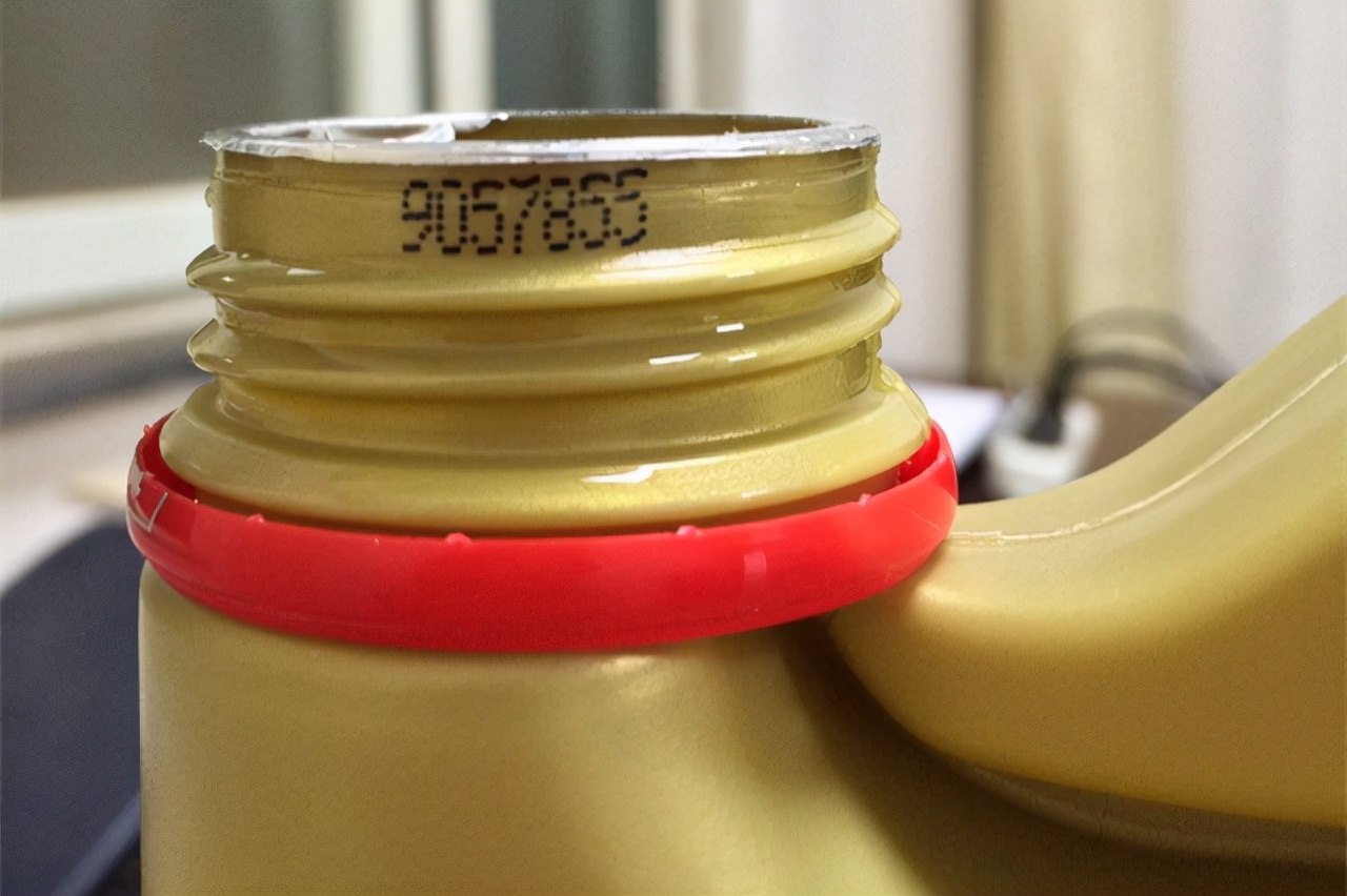 三大品牌机油怎样辨别真假,不容易假冒的机油品牌有哪些