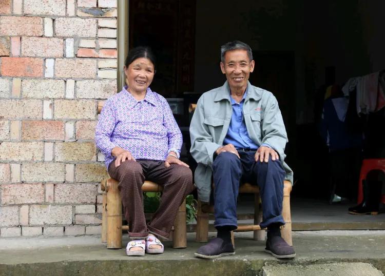 鐣呮父榛勬睙,榛勬睙鐣呮父涓浗