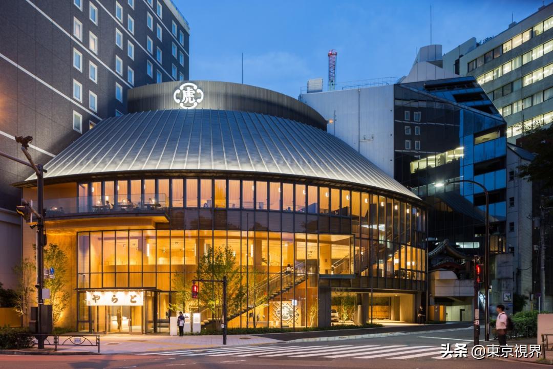 东京建筑物语：城市的美貌靠建筑来装点