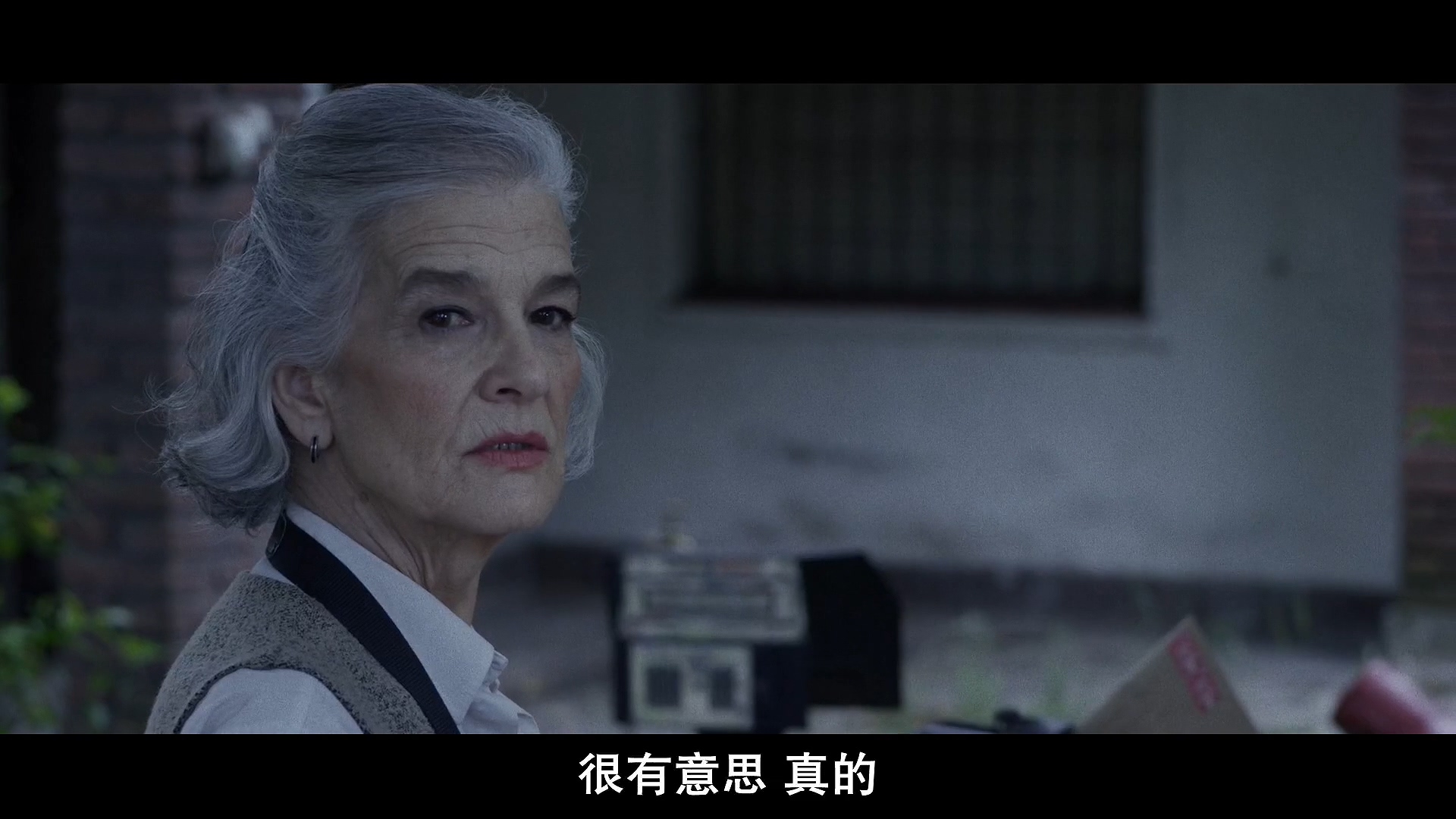 邻居天天半夜装修,邻居大半夜装修吓到了孩子