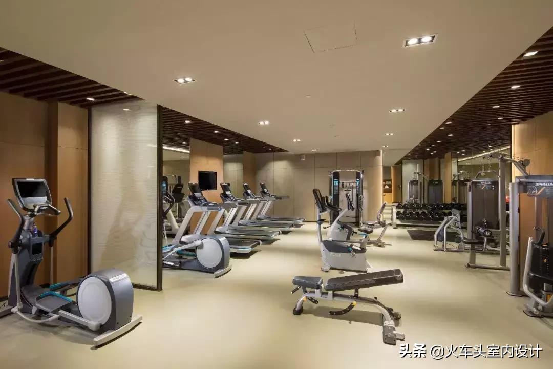 厦门希尔顿逸林酒店游泳池,厦门海沧正元希尔顿逸林酒店招聘