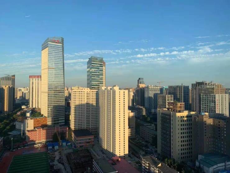 实探！石家庄公寓市场“冰火两重天”,差距肉眼可见