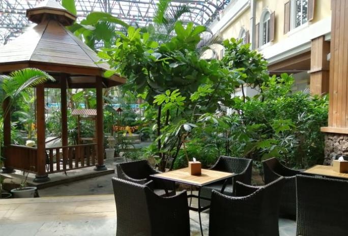 辽阳碧湖温泉度假村怎么样,太美了世界级风景