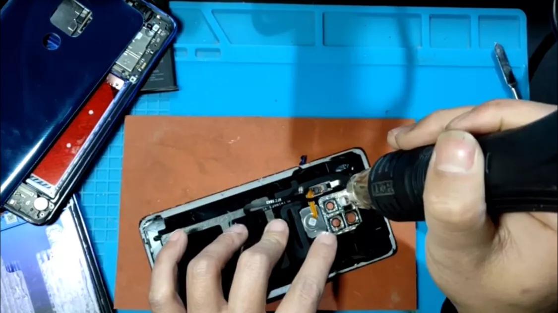 华为mate20重摔后无背光,mate20后盖可以更换成mate20pro后盖吗