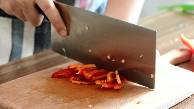 茄子灯笼正确做法,茄子做的大红灯笼