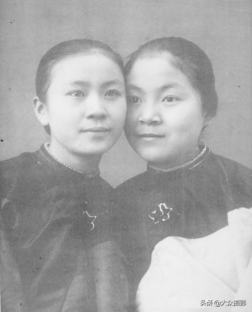 巾帼扁卢：老照片中的女性医者