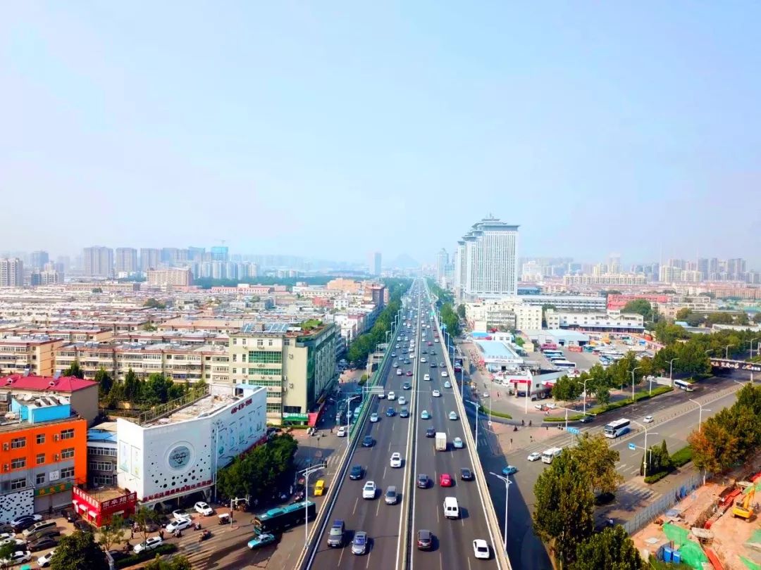 济南奥体中心中轴线,二环东路与二环南路