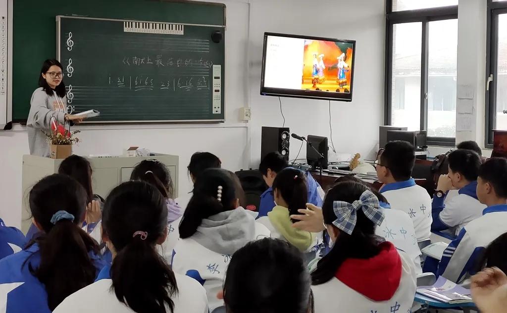 李冰中学都江堰艺术节,都江堰李冰学校文化