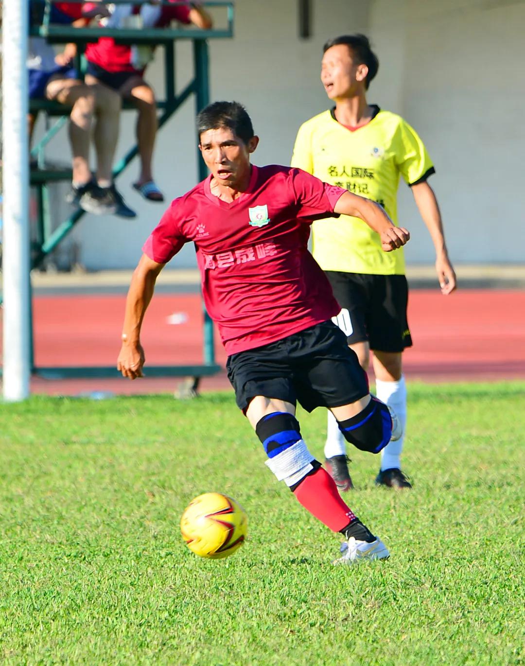 中山球王邓建明,中山球王个人简介