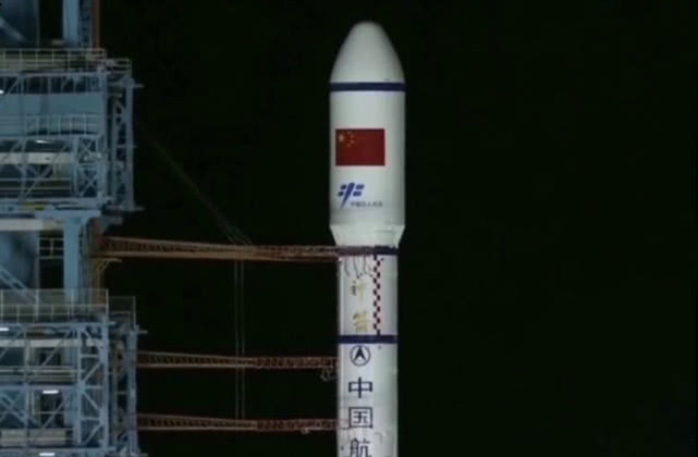 钱学森造的第一架喷气式飞机,钱学森研发高速空气式飞机