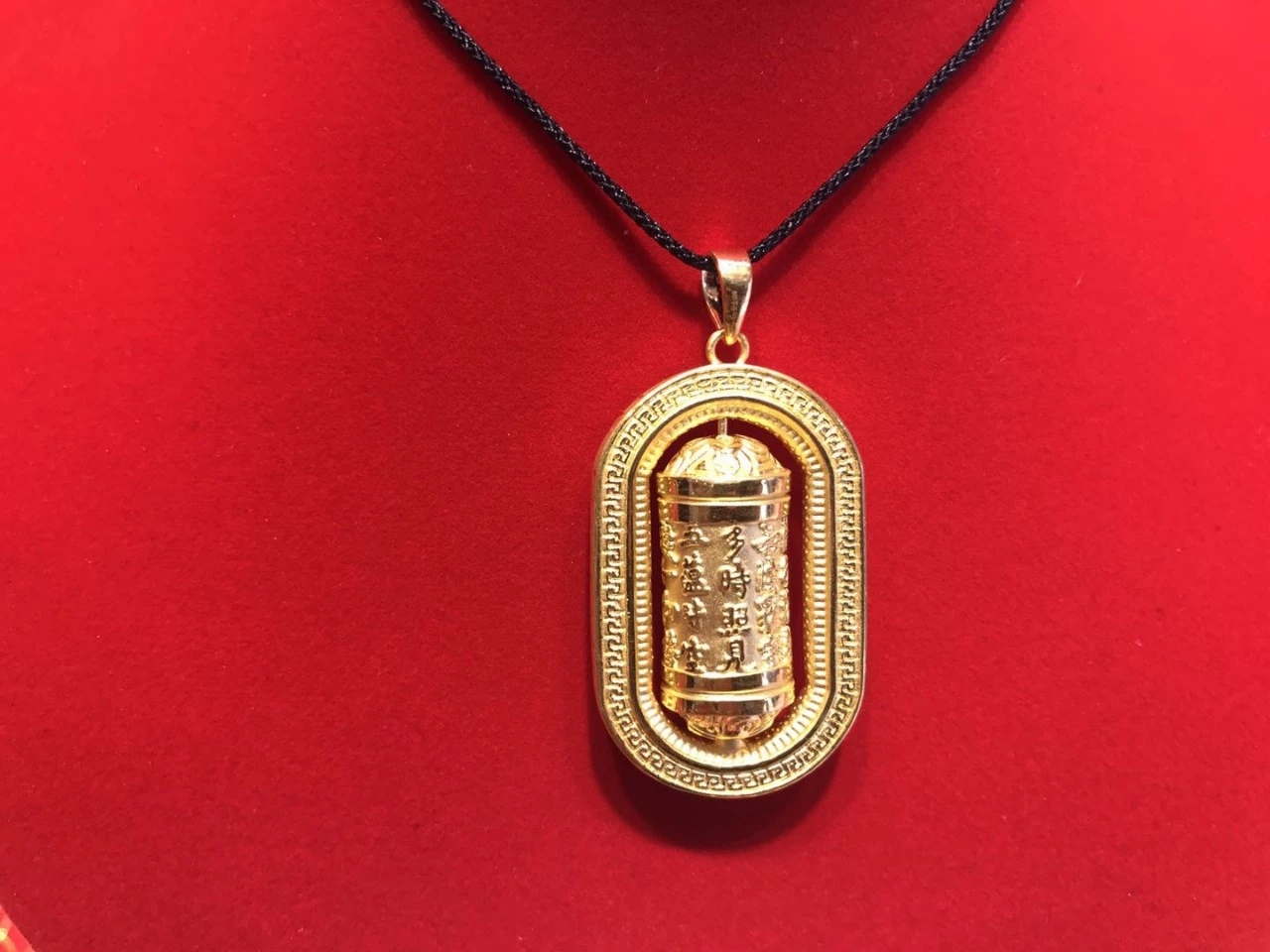 象牌吊坠什么含义,戴关羽吊坠的含义