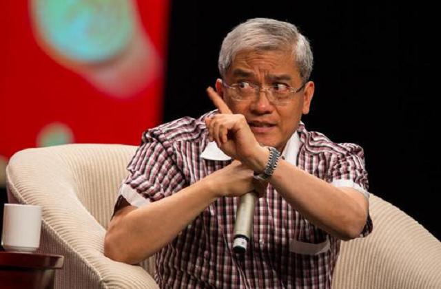 *咸平郎**：从“郎监管”到“江左霉郎”，一个经济学家的走红与坠落