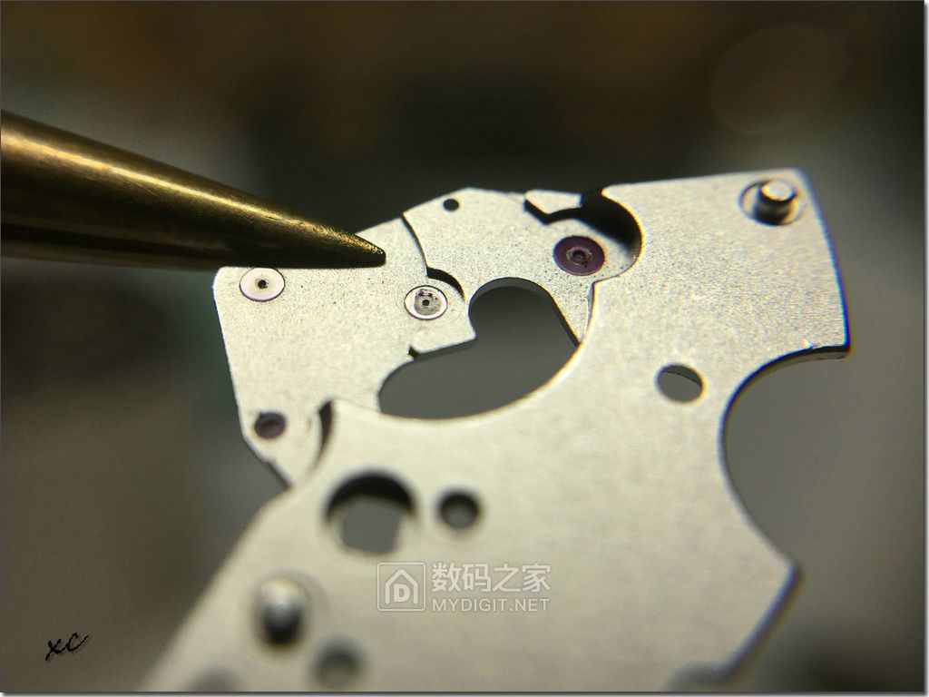 美度贝伦赛丽m8690真假对比图,美度贝伦赛丽m8690哪年上市的