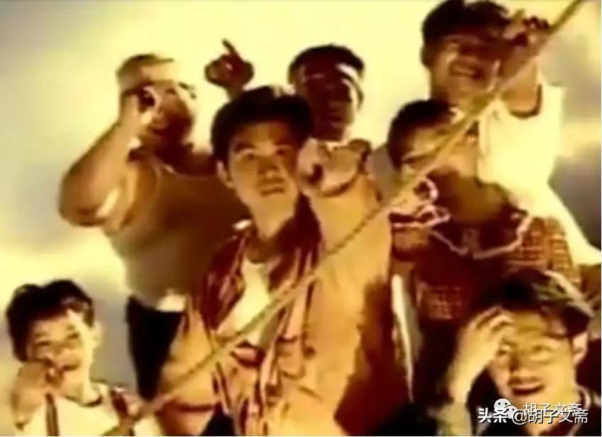 总是以为勇敢的水手是真正的男儿,水手是真正的男儿