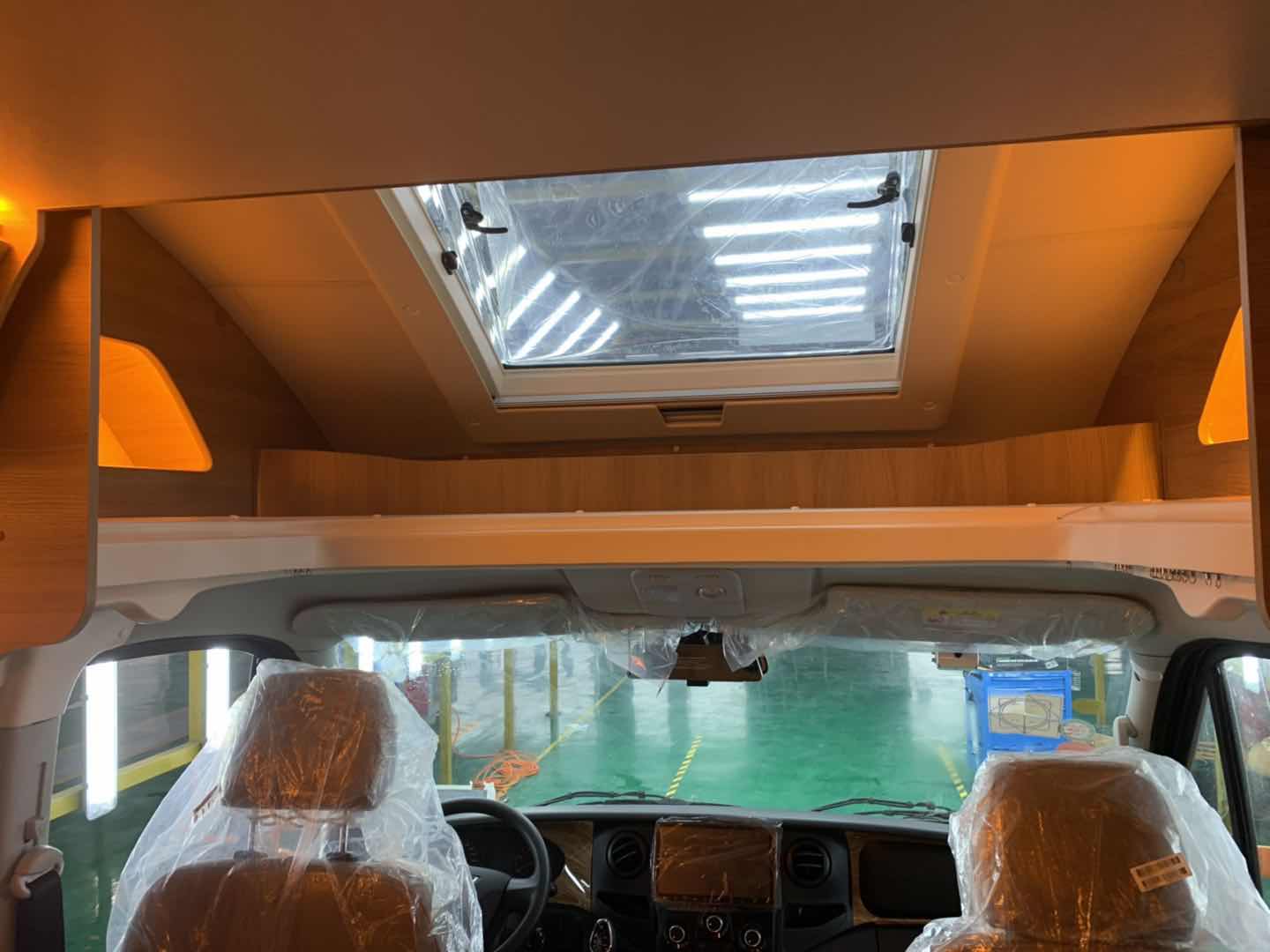 小房车实测,大通生活家v90小额头房车使用感受