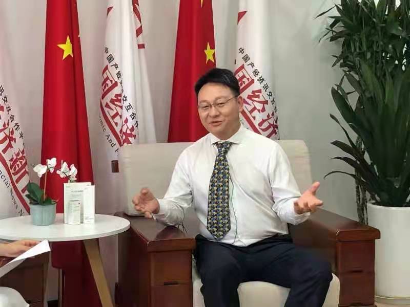 胡方：精诚所至攻克难题守信博爱幸福“益”生