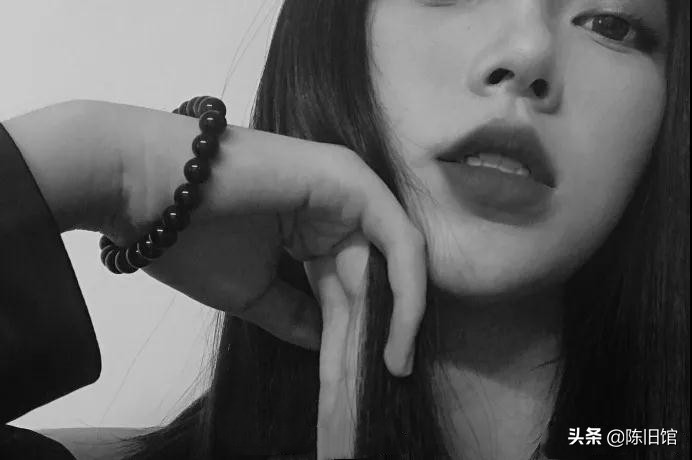 女士玩什么样的文玩,文玩女生