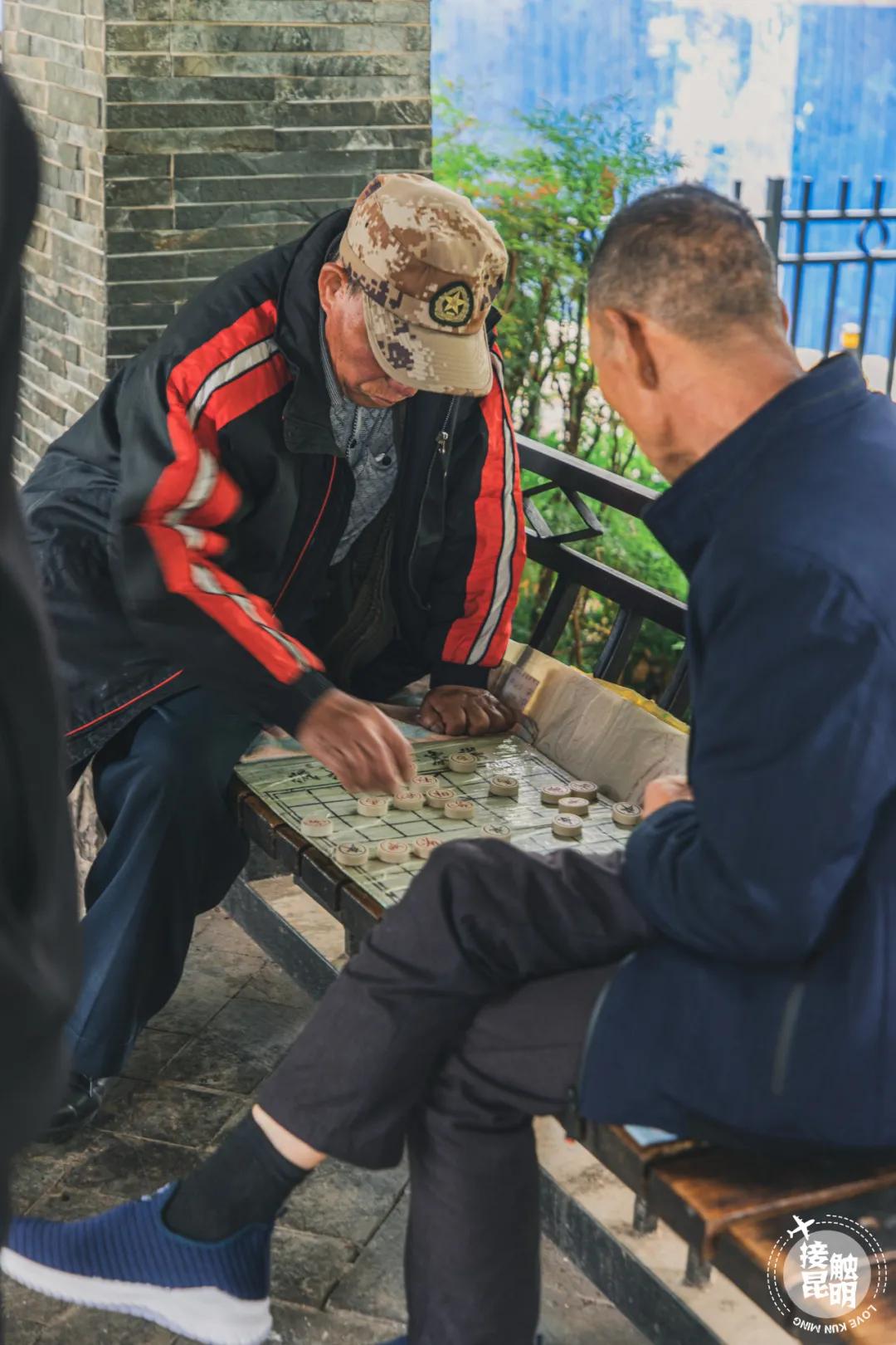 官渡古镇玉石假吗,官渡古镇买银饰会被坑吗