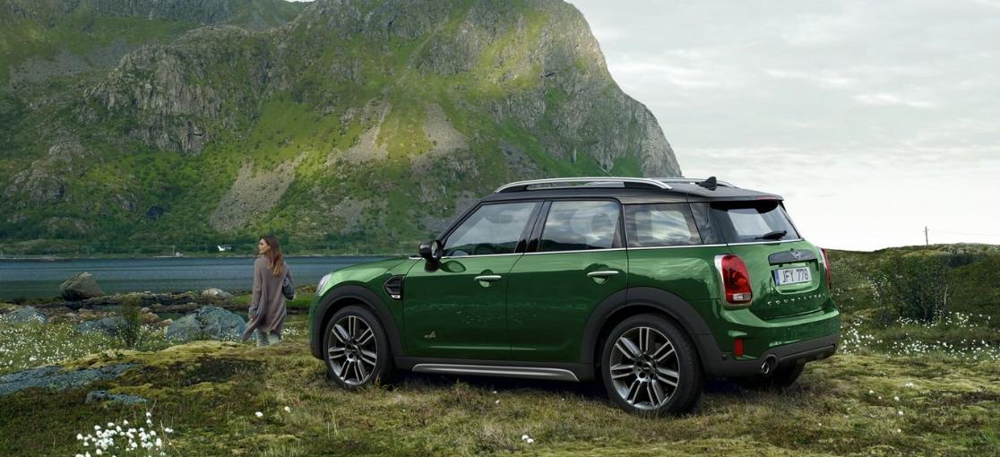 奥迪a3和坦克300怎么选,奥迪a3女神款