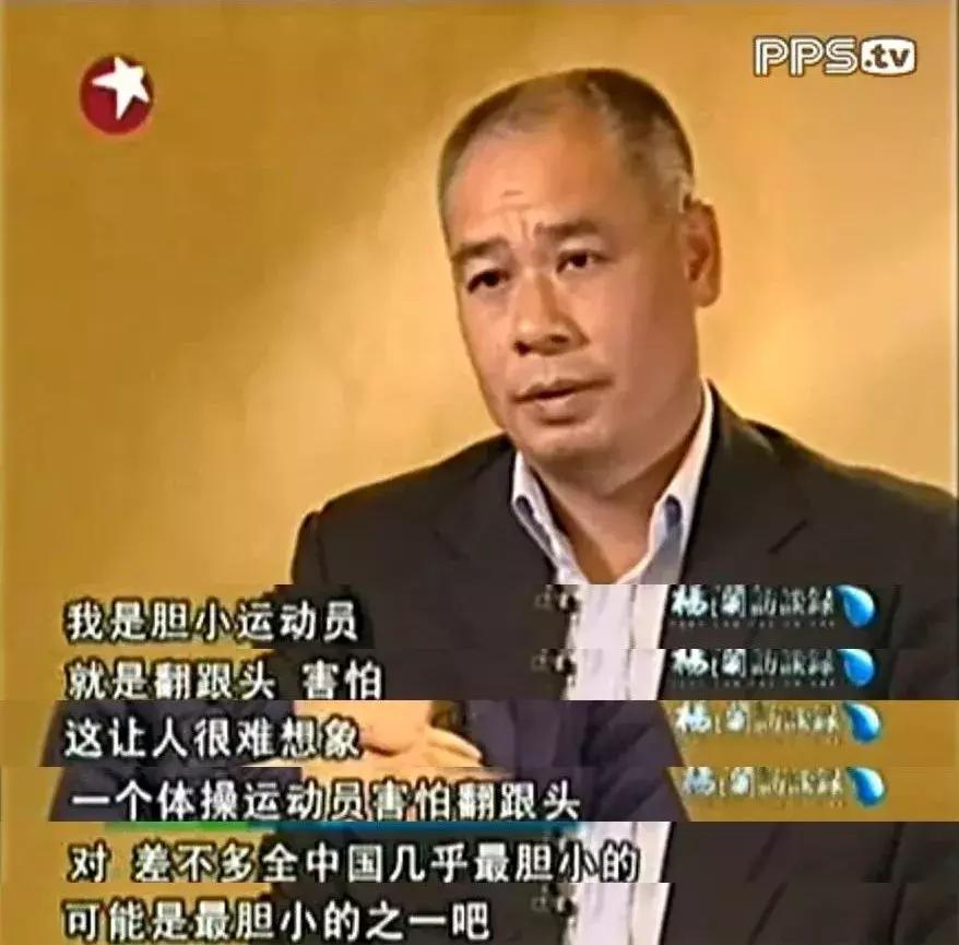 李宁百鬼夜行,李宁一黑一白鞋子