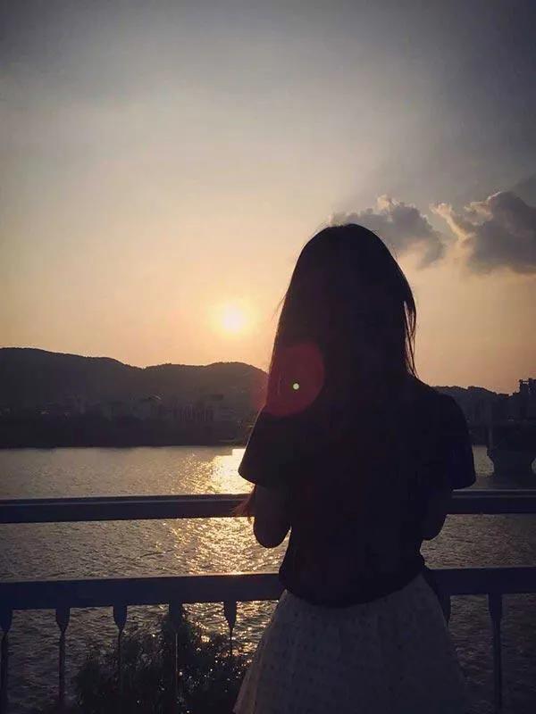 qq离线留言句子伤感崩溃,qq离线俏皮留言