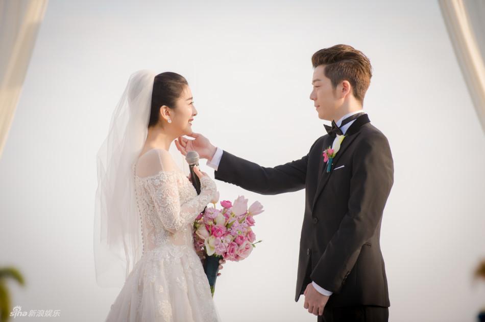 15对明星夫妻离婚官宣文案，大家都相互祝福，只有黄奕破口大骂