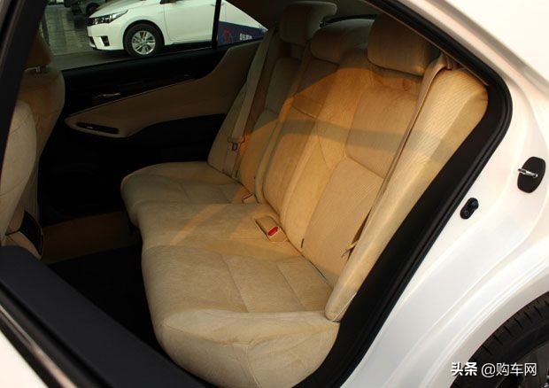 丰田皇冠百万豪车,400多万丰田皇冠豪车