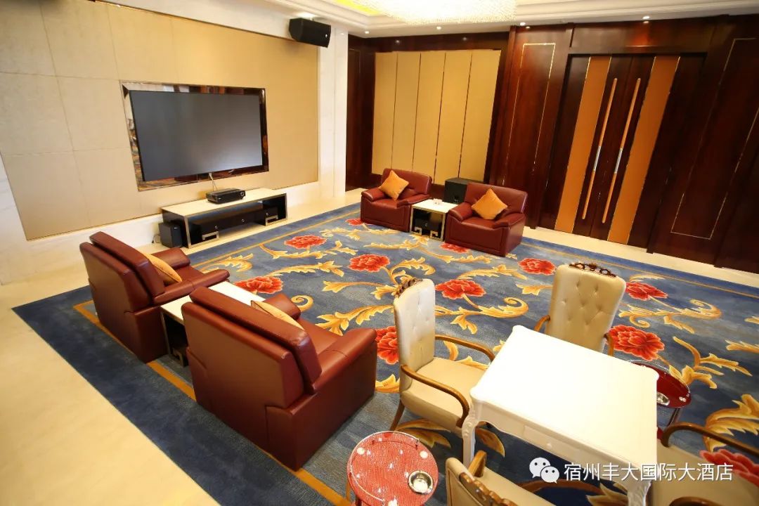 苏州吃饭唱歌一体的酒店,吃饭打牌唱歌为一体的酒店