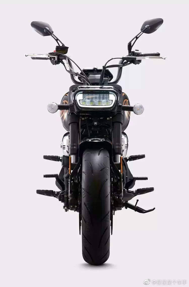 星星吐糟：撞脸哈雷肥霸摩瑞火龙骑士900你真的想要吗？