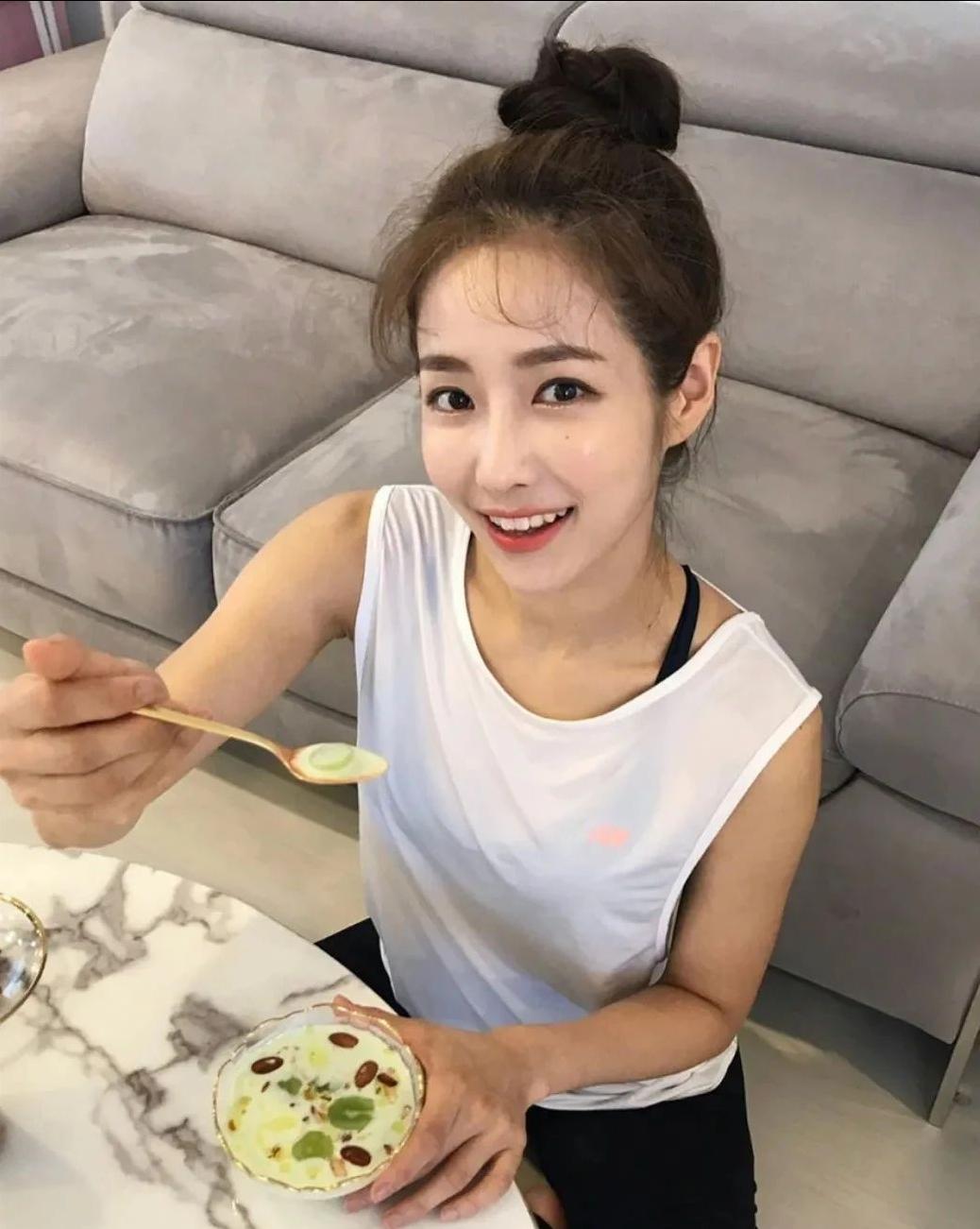 韩国健身美女姜贤京,韩国第一美女姜贤京