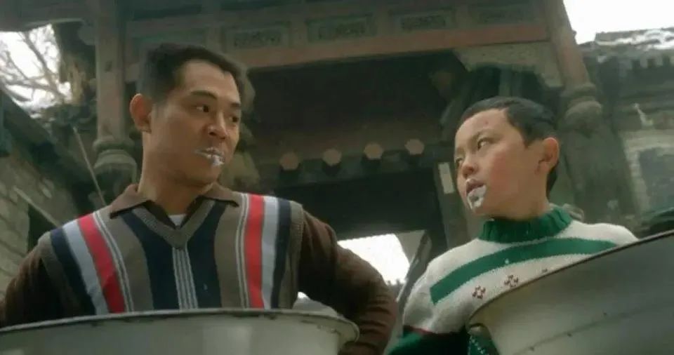 一代童星没落史:李连杰接班人谢苗翻红艰难,悄悄娶回仙3圣姑