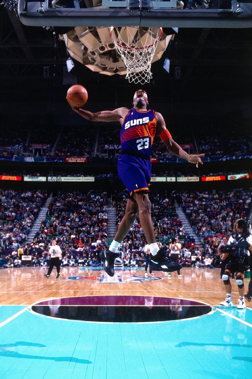 彪马，篮球鞋中的黑马！新款太带感，老款惊喜多，无鞋带他是鼻祖