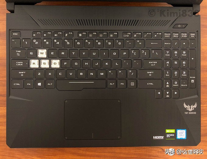 华硕飞行堡垒七可以连蓝牙键盘吗,华硕飞行堡垒7屏幕一闪一闪