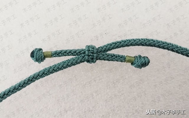 最新编绳带结花项链教程,项链绳中间花结教程