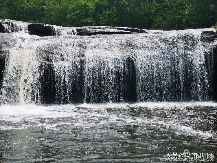 成都黄果树瀑布周边景点,成都瀑布玩水一日游