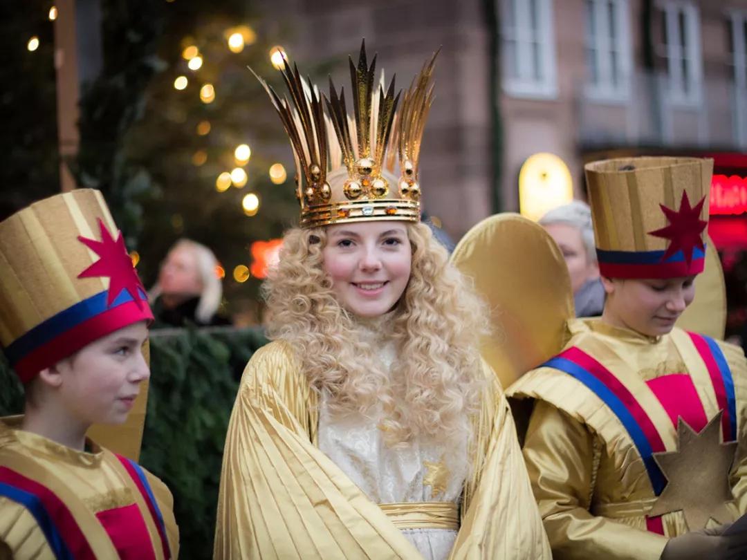 施华洛世奇澳门圣诞树,施华洛世奇圣诞树造型摆件