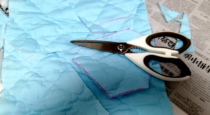 自己用衣服布制作的口罩,自己制作口罩要什么材料