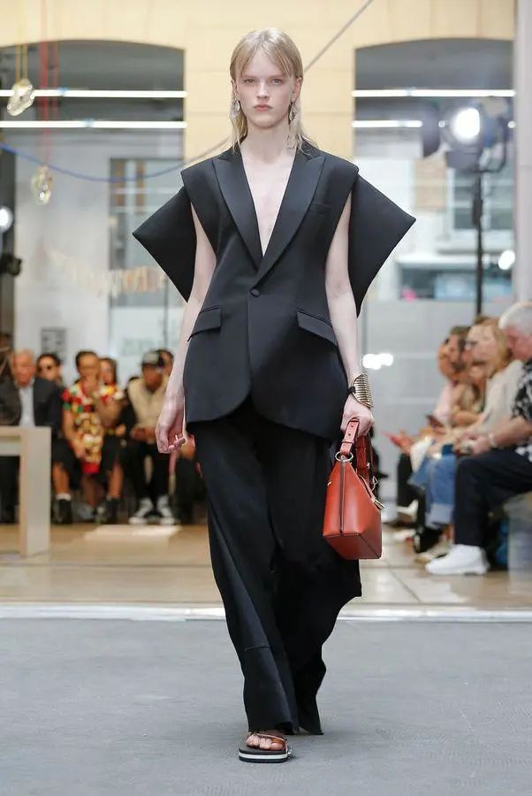 你选谁?服装大神的“窝”