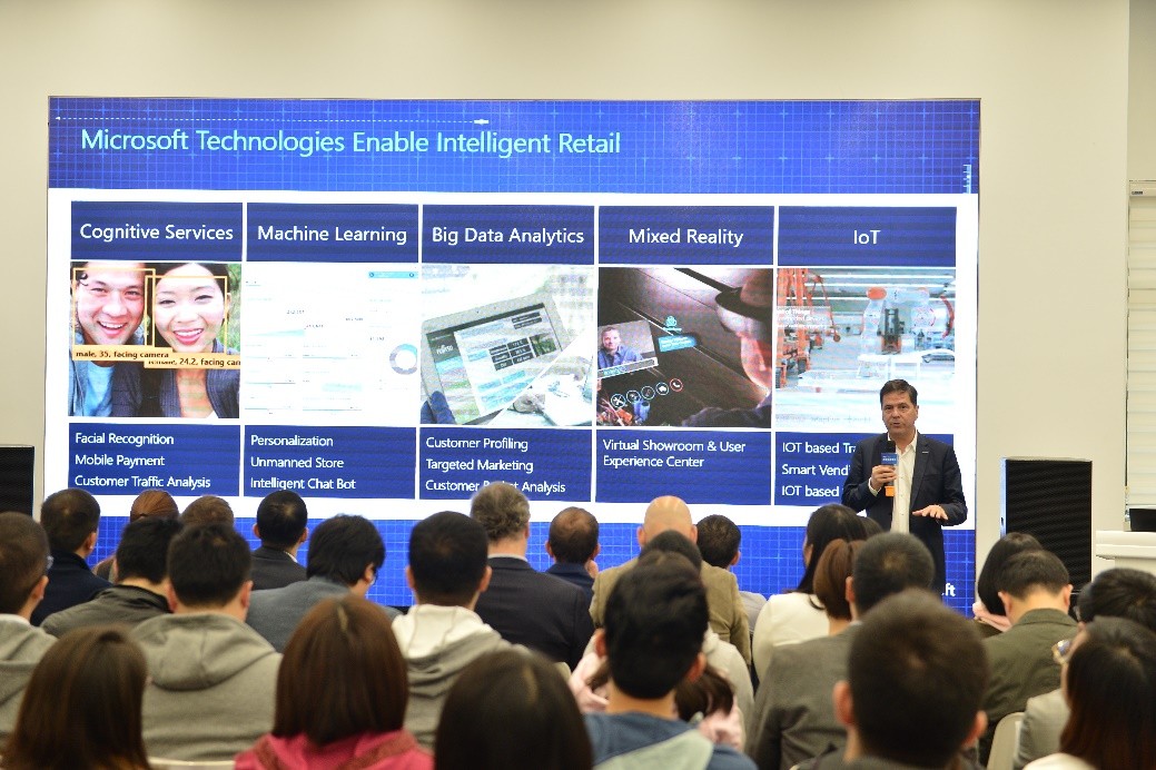 迪卡侬战略合作,迪卡侬手拉手