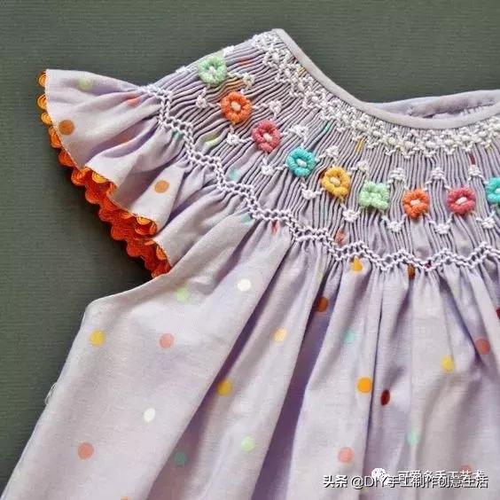 棒针织百褶裙边花样视频,编织收缩小包