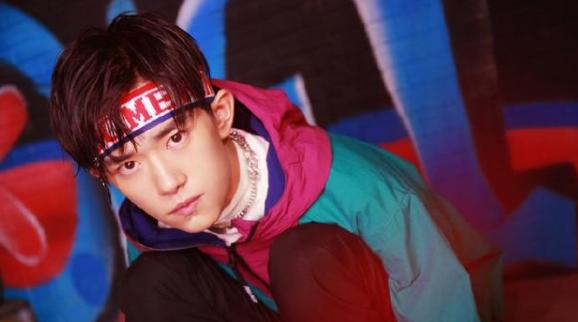 郭德纲和李健谁人能敌,李健郭德纲早期视频