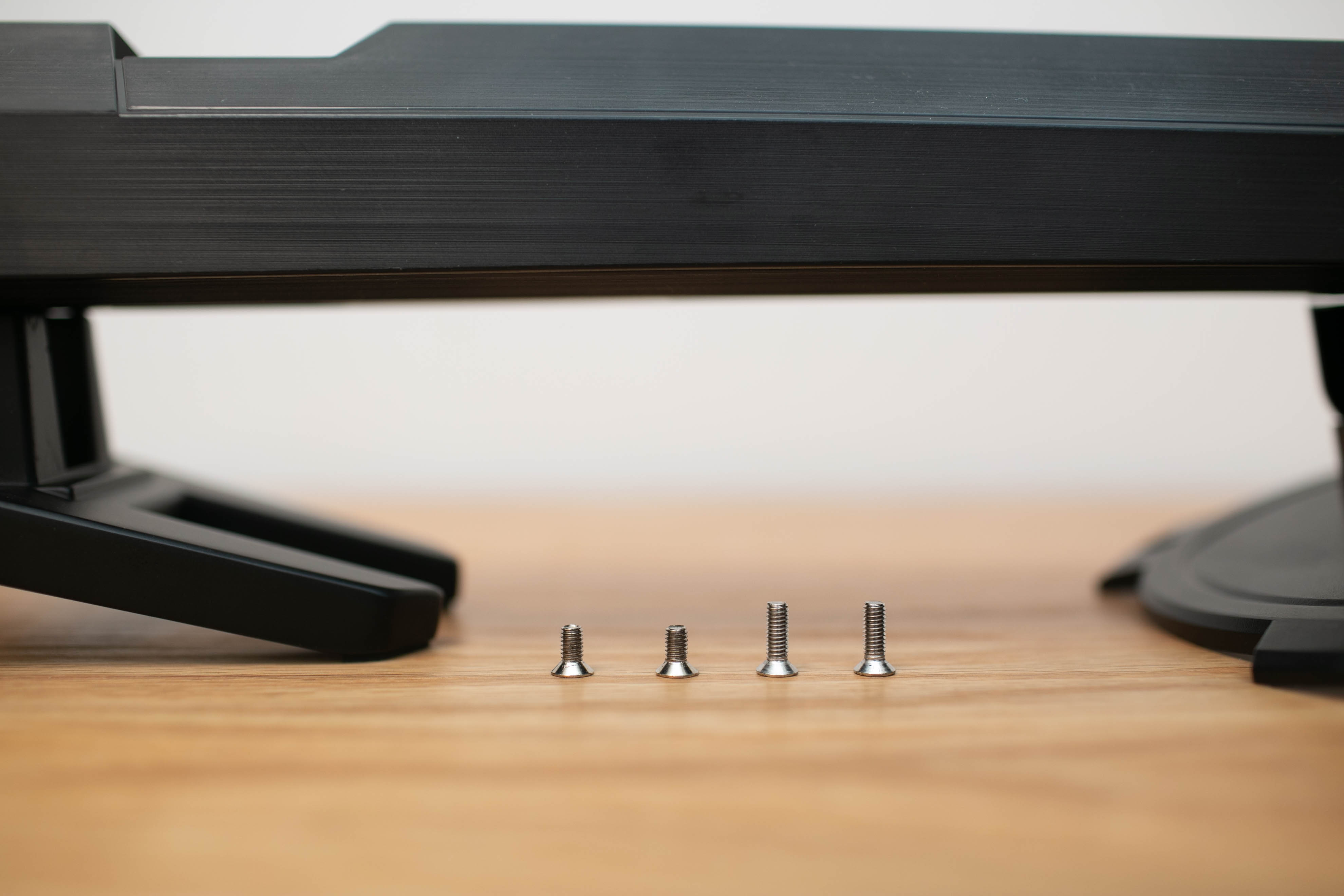 微星pag304cqr显示器测评,微星mag321qr显示器测评