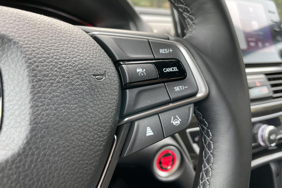 雅阁2021款和2022款有什么不同,本田雅阁2021款1.5t中配落地价