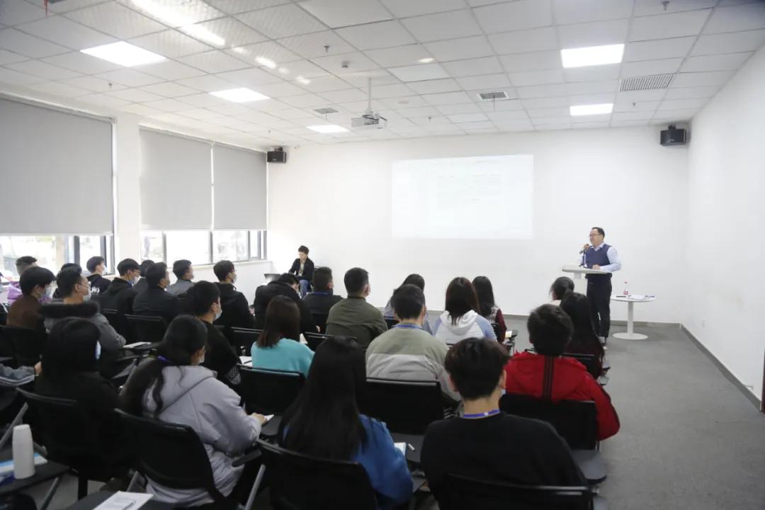 「我心中的汤总」“在纳杰上涨的不只是工资，还有我们的信心！”