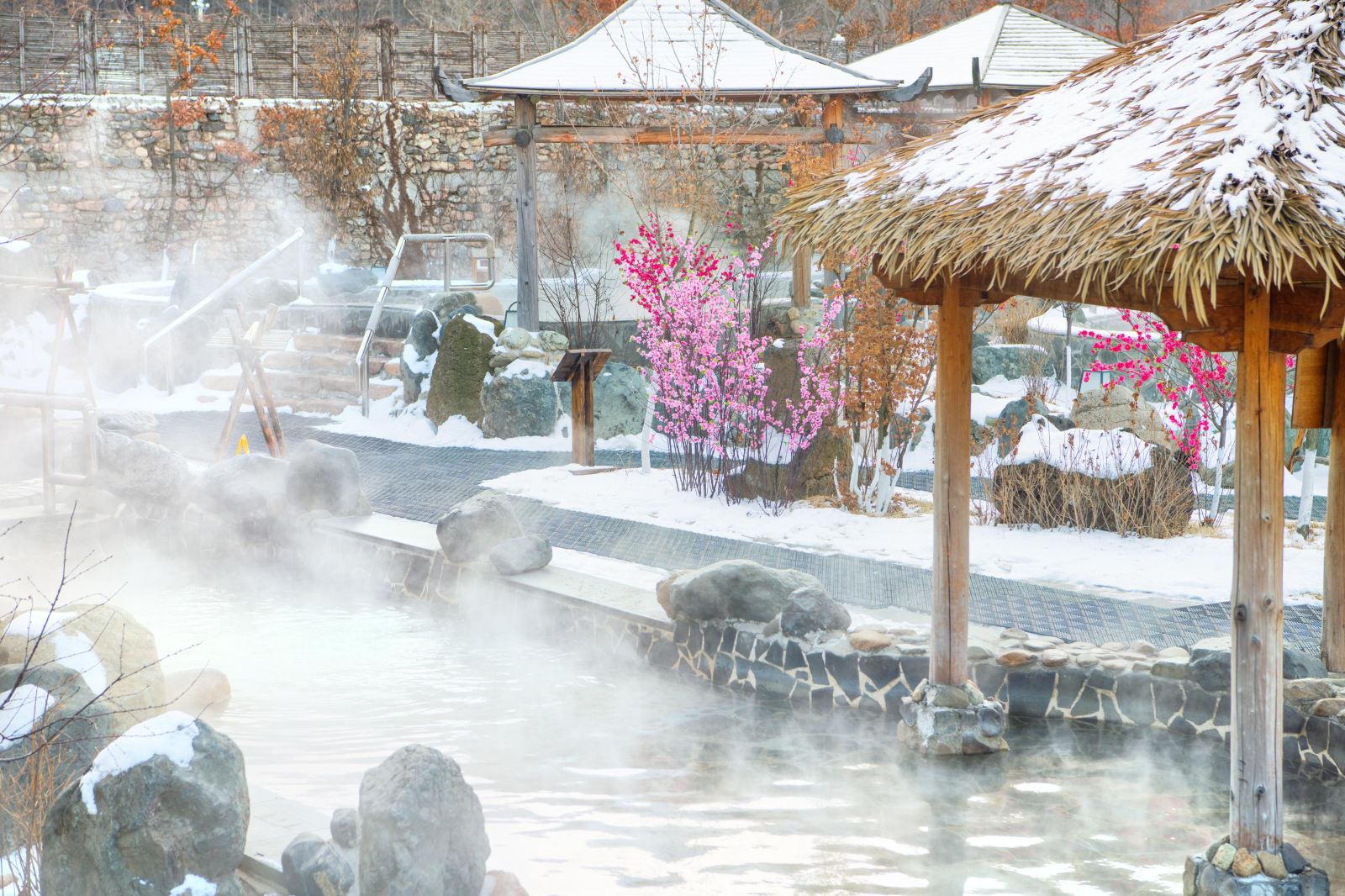 最好玩冬季温泉推荐,比较推荐的几个温泉