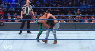 「SD9.4战报」罗曼又遭被暴虐！连蛋妞都被挨打了