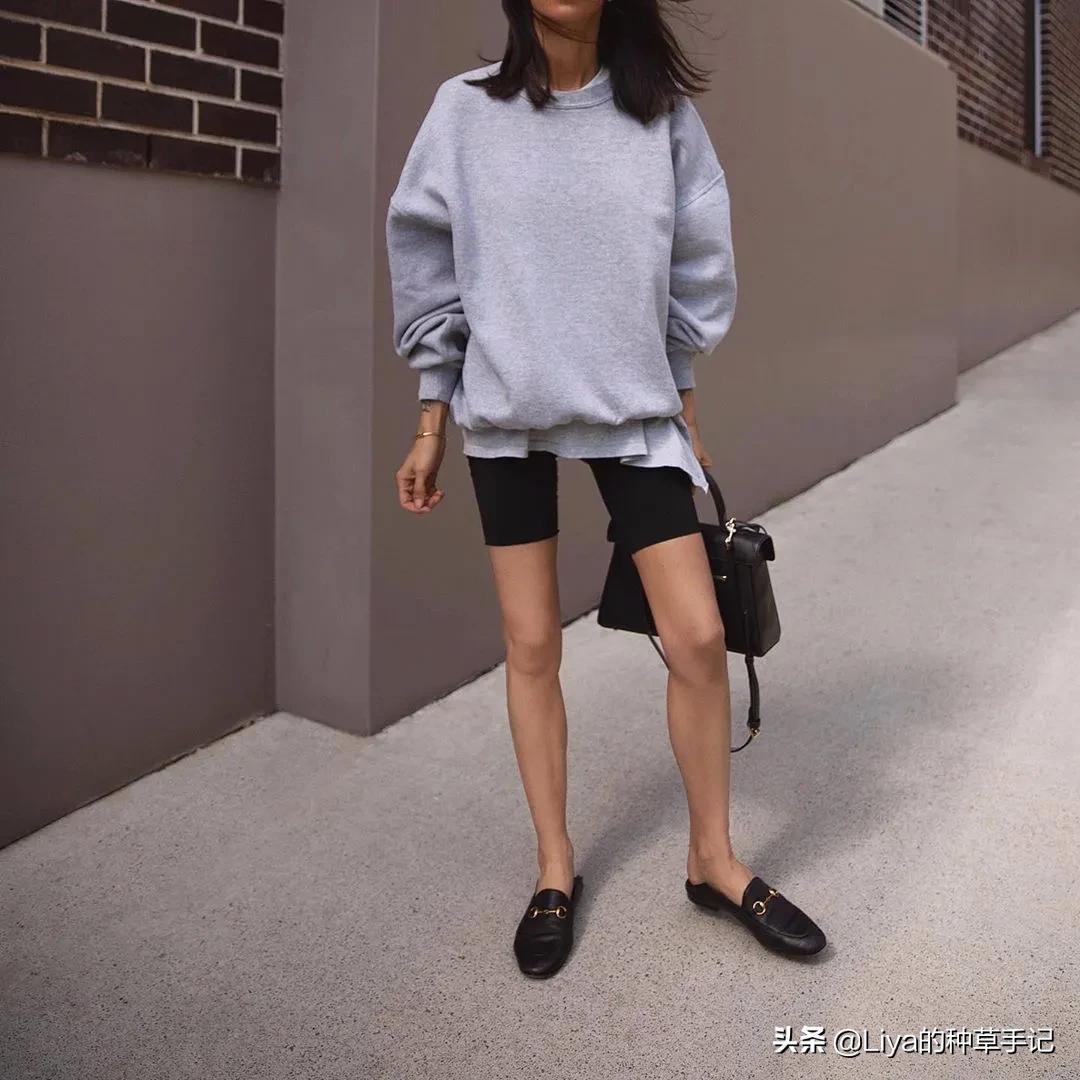 衬衣九分裤今春王炸cp巨洋气,卫衣小白鞋今秋王炸组合超洋气