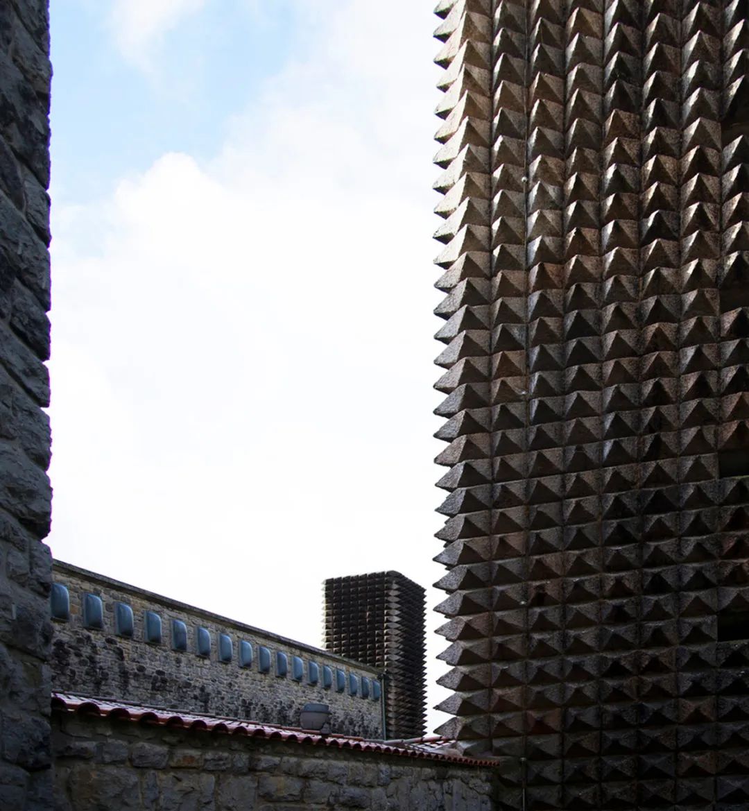 Church丨粗野的力量与信仰